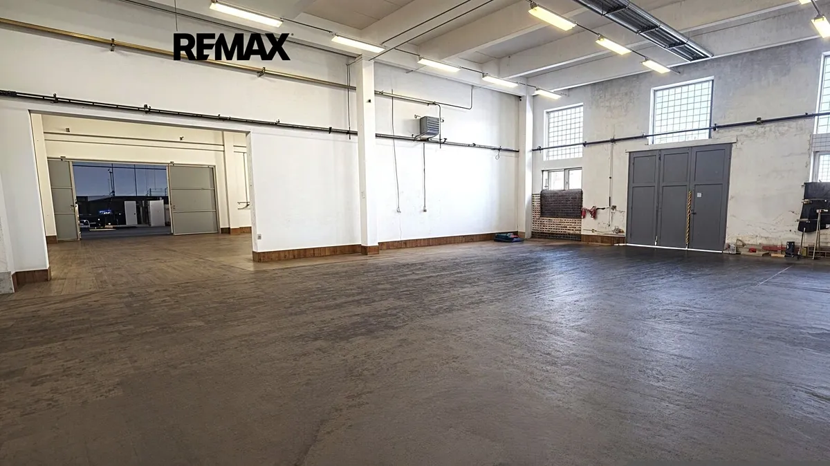 Pronájem obchodního prostoru 2000 m²